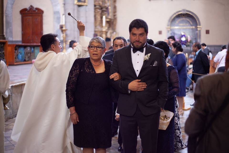 Camino al altar