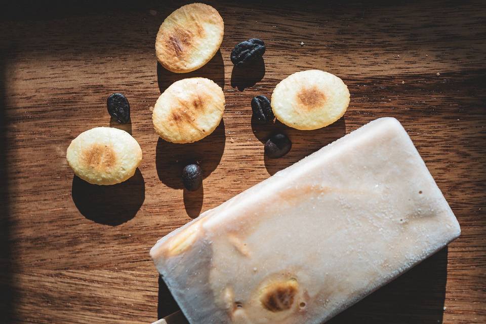 Paleta de café con globitos