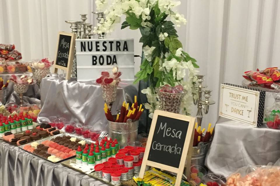 Mesa de obsequio