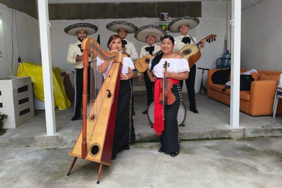 Mariachi Show Imperial