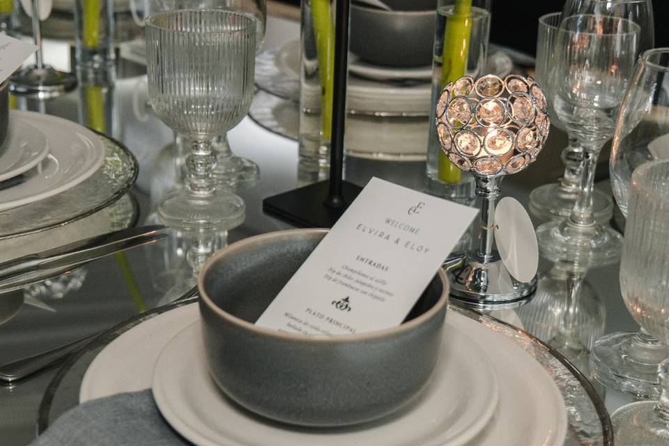 Detalles de boda E + E