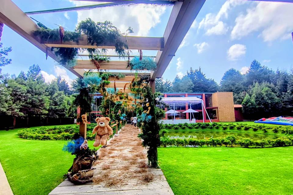 Puente decorado