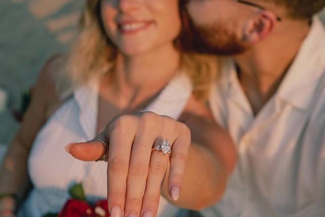 Sajra+Valente
