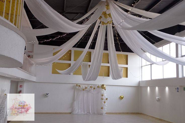 Decoración boda entelado