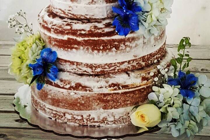 Naked cake