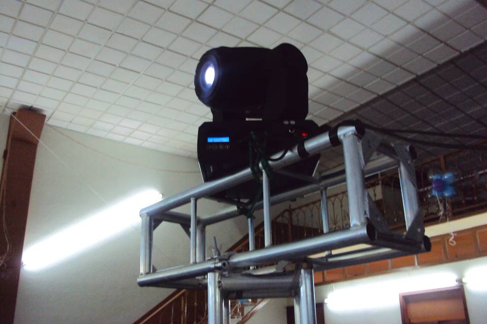Iluminación robótica 575