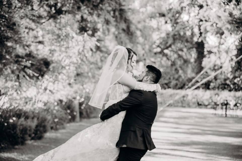 Mr & Mrs