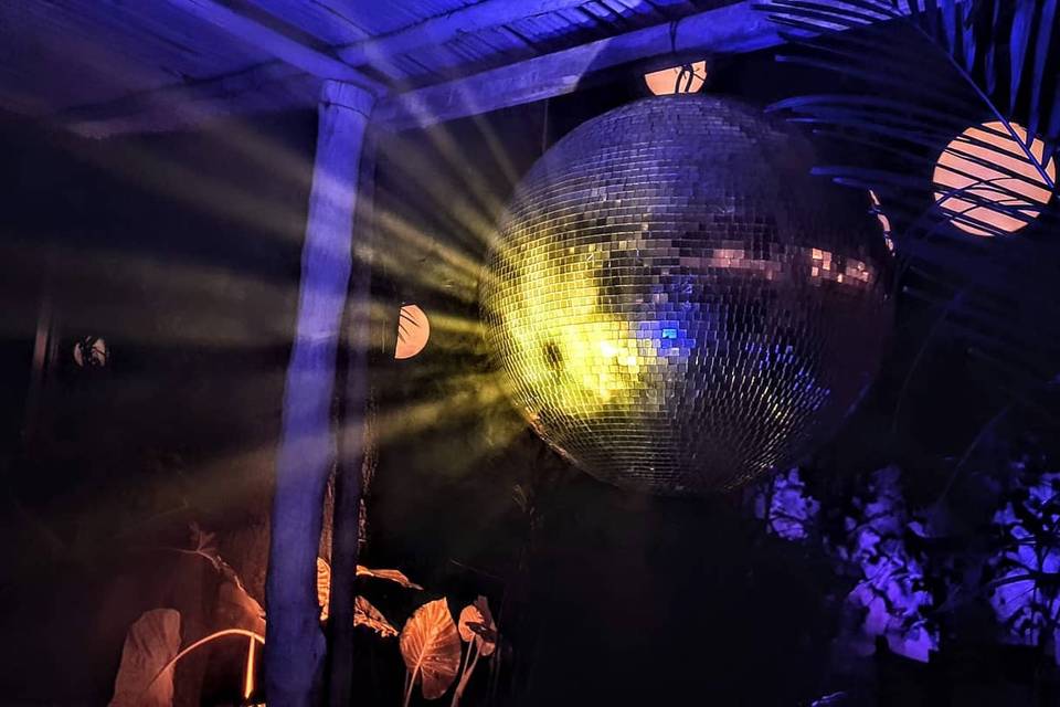 Holiday Producciones