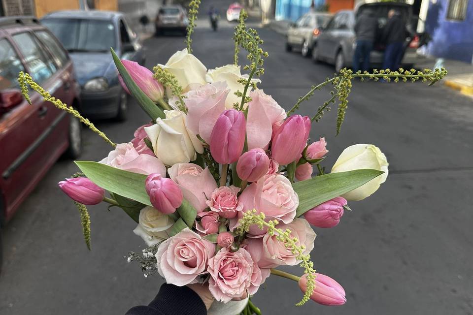 Ramo de flores rosa