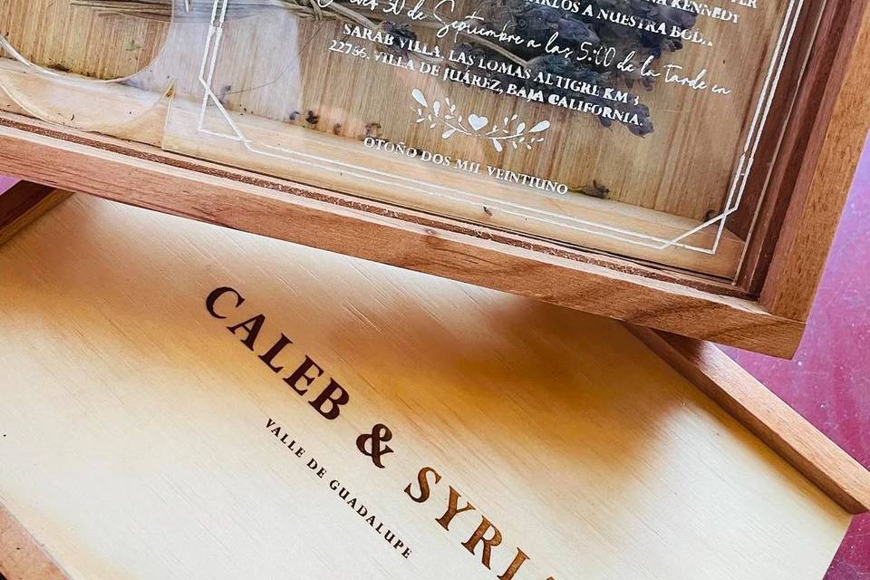 Cajas madera y acrílico