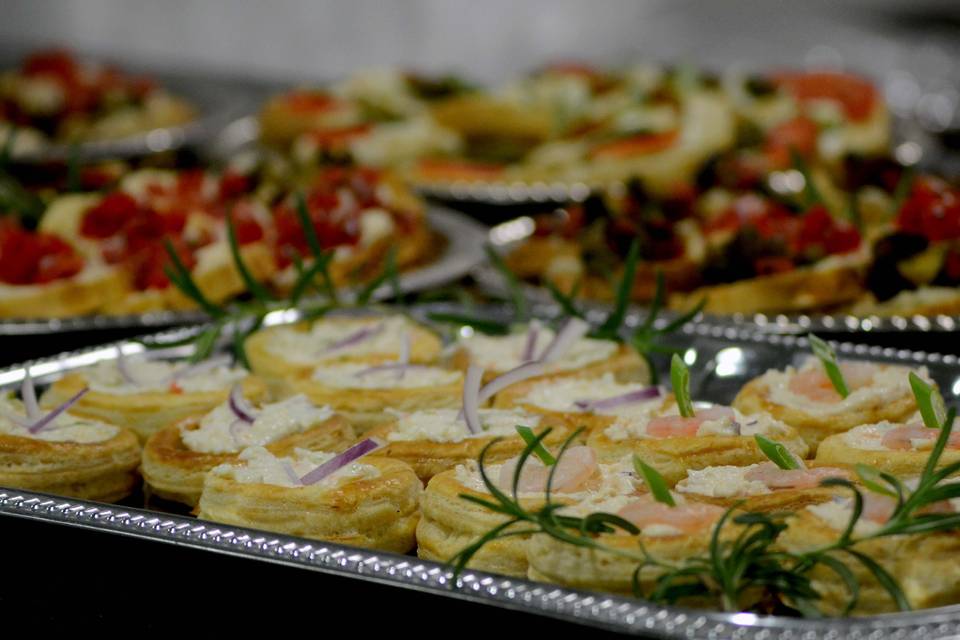 Variedad de canapés.