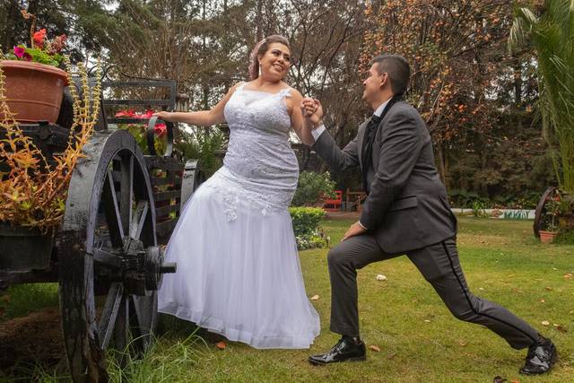 Ceballos Photostudio