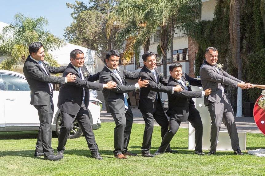 Damas y caballeros