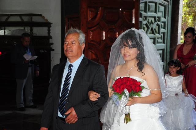 Caminnando al altar