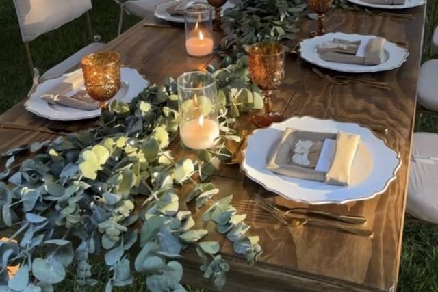 Mesa en herradura, boda bosque