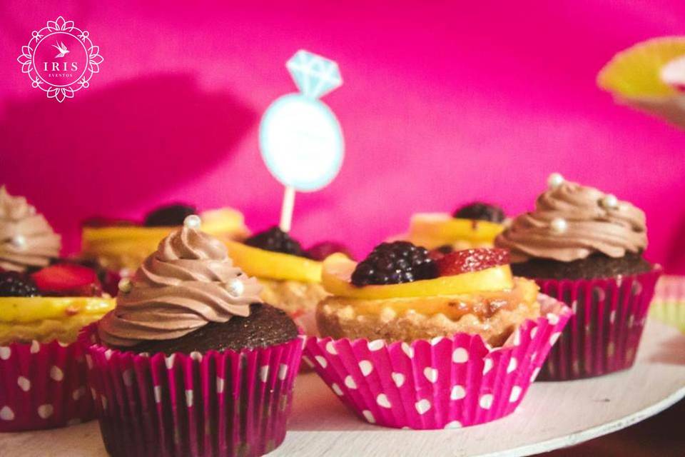 Cupcakes rellenos y tartas