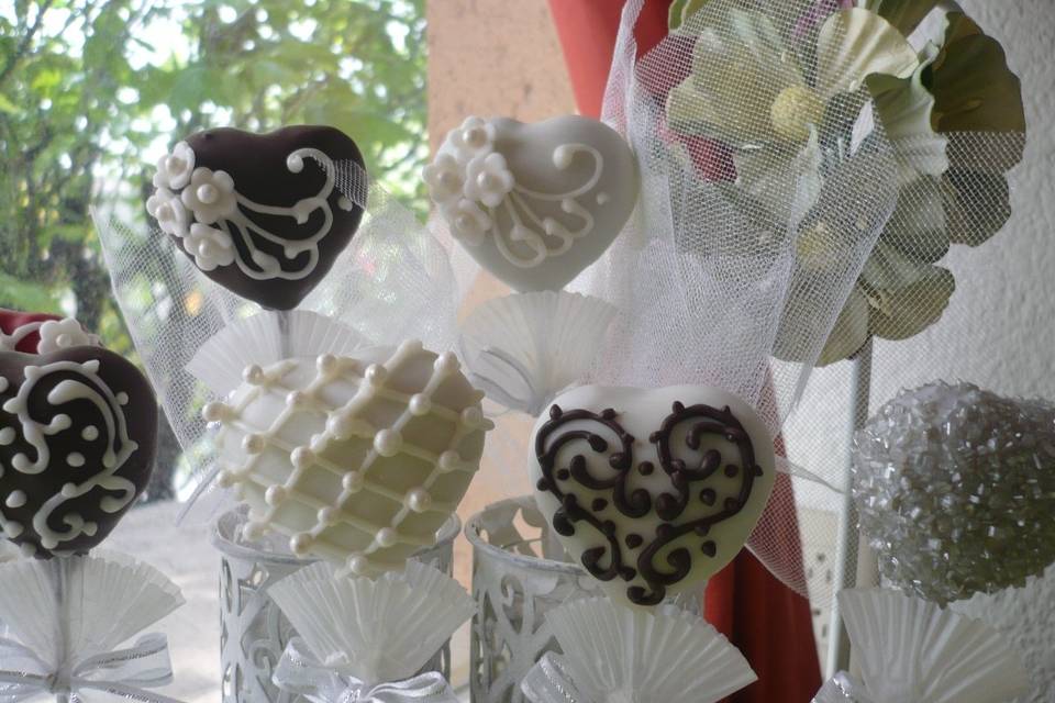 Cake pops bodas corazón