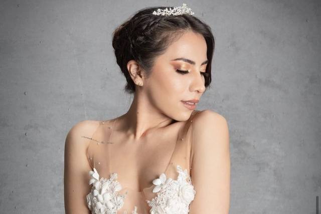 Novia abrazándose
