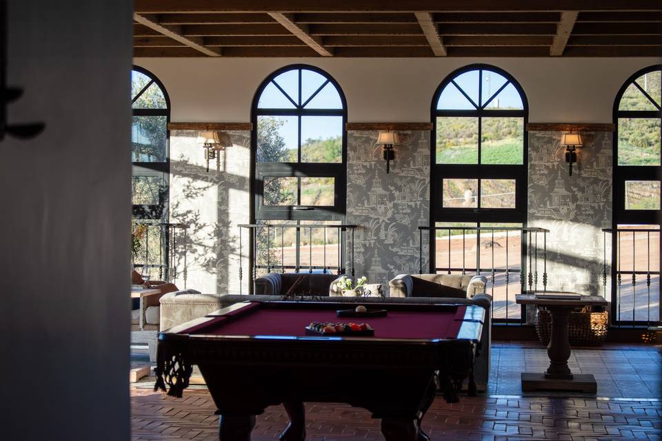 Chateau Del Valle