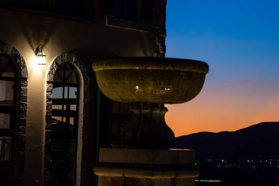 Chateau Del Valle