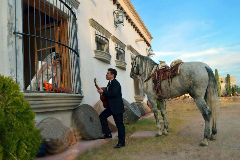 Serenata en la hacienda