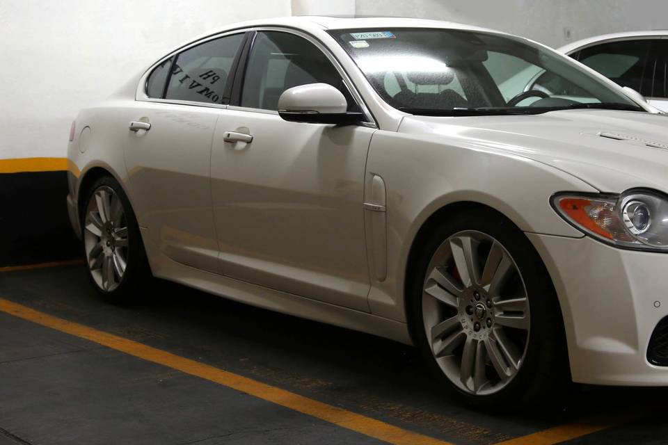 Jaguar XF Blanco