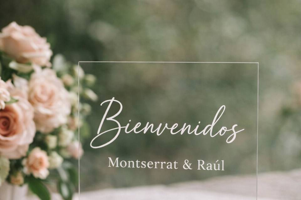 Letrero bienvenidos