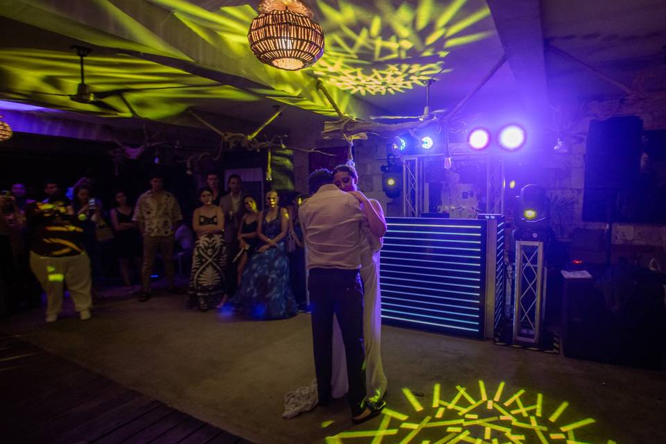 Baile de novios.