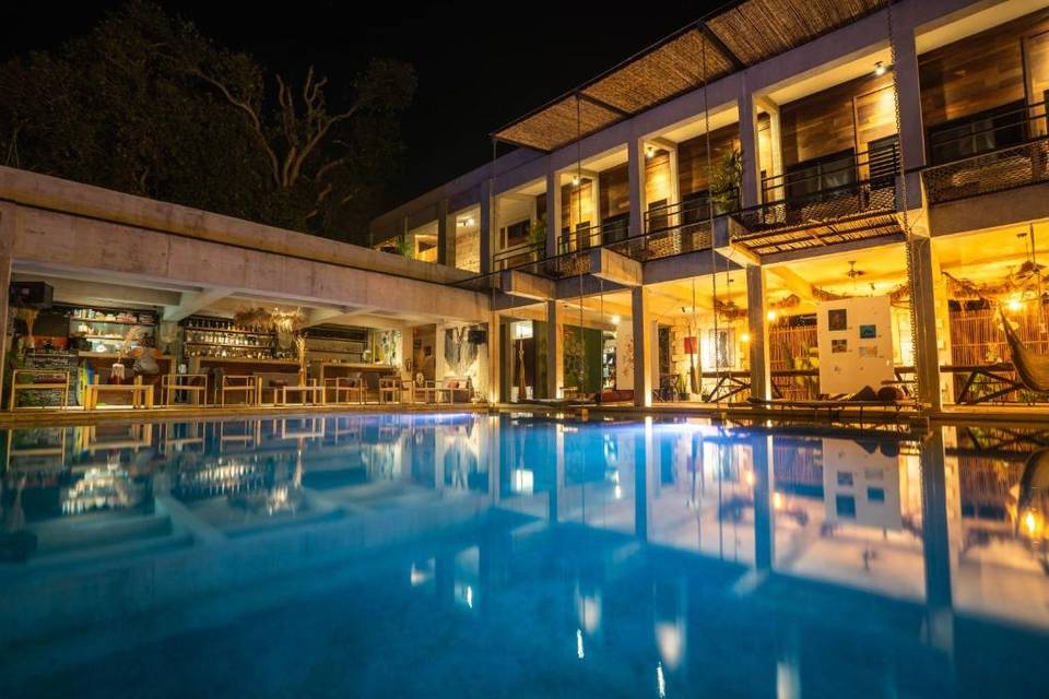 Piscina.