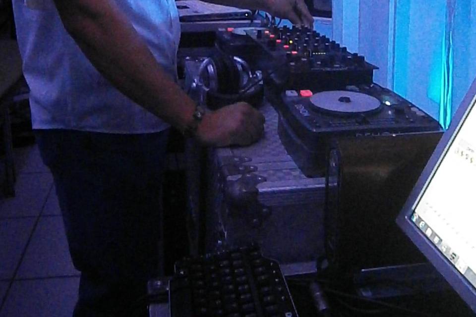 Dj profesional