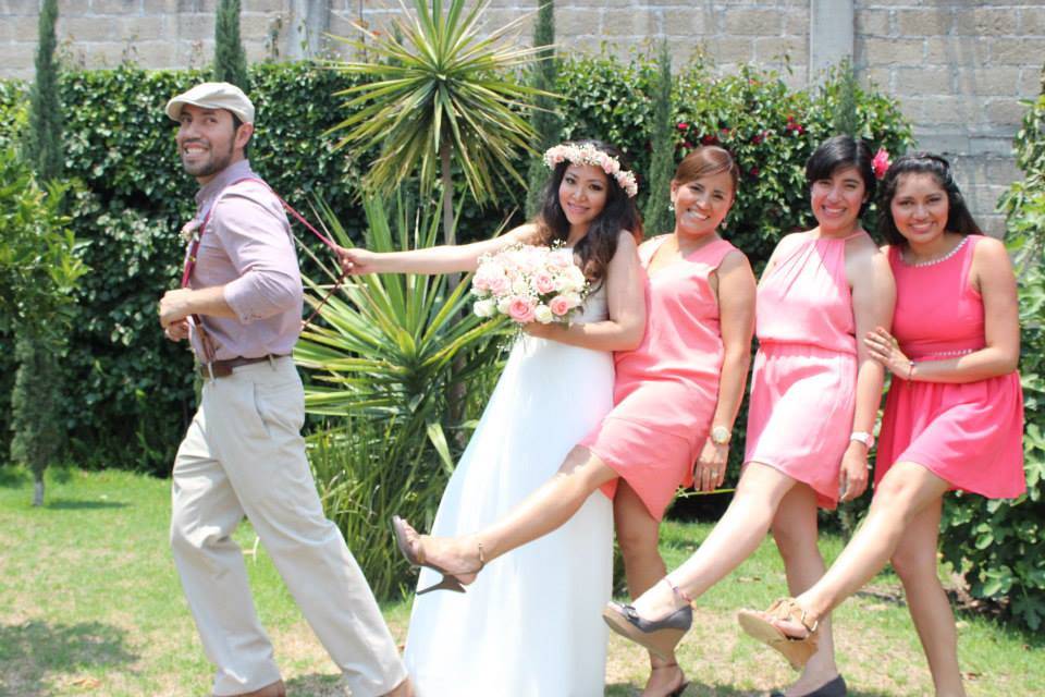 Novios y damas de honor