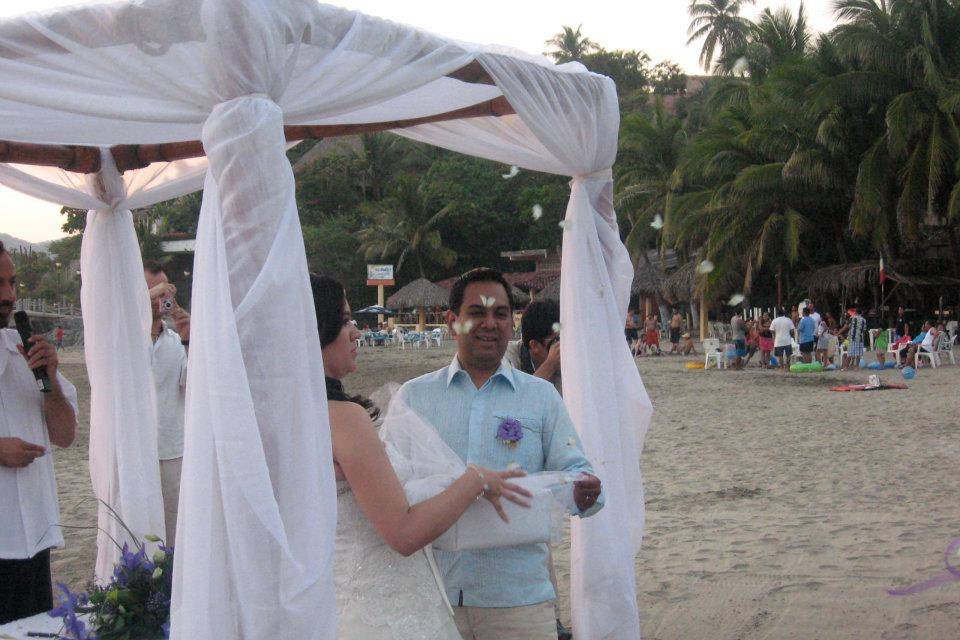 Liberación boda en playa