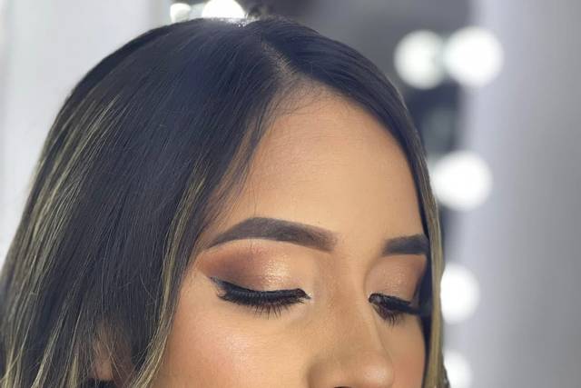 Soft glam makeup