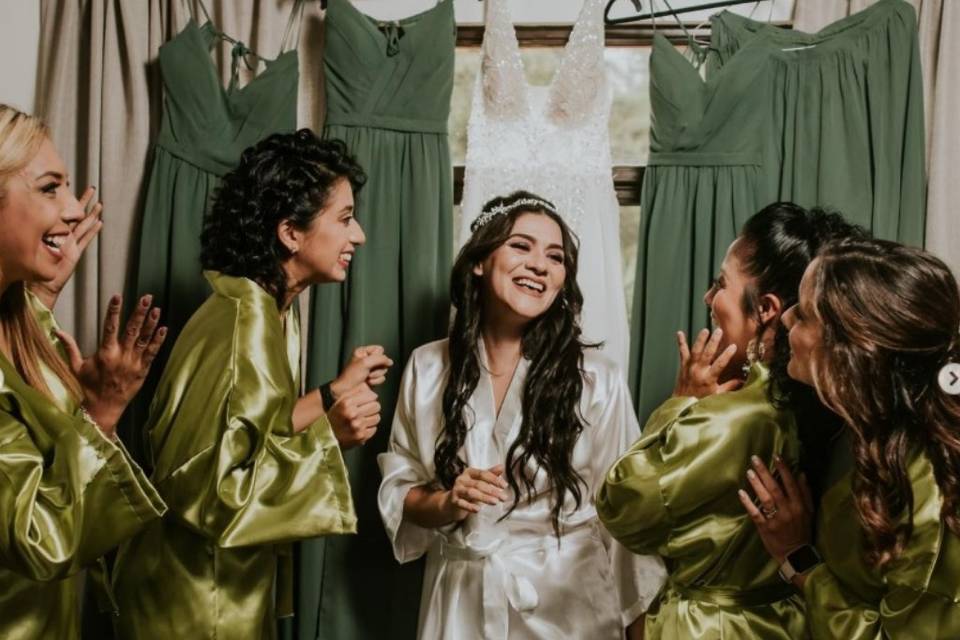 Área de maquillaje y peinado
