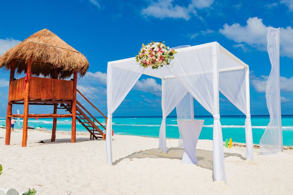 Gazebo playa arena