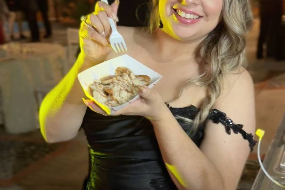 Barra de globos con servicio de comida