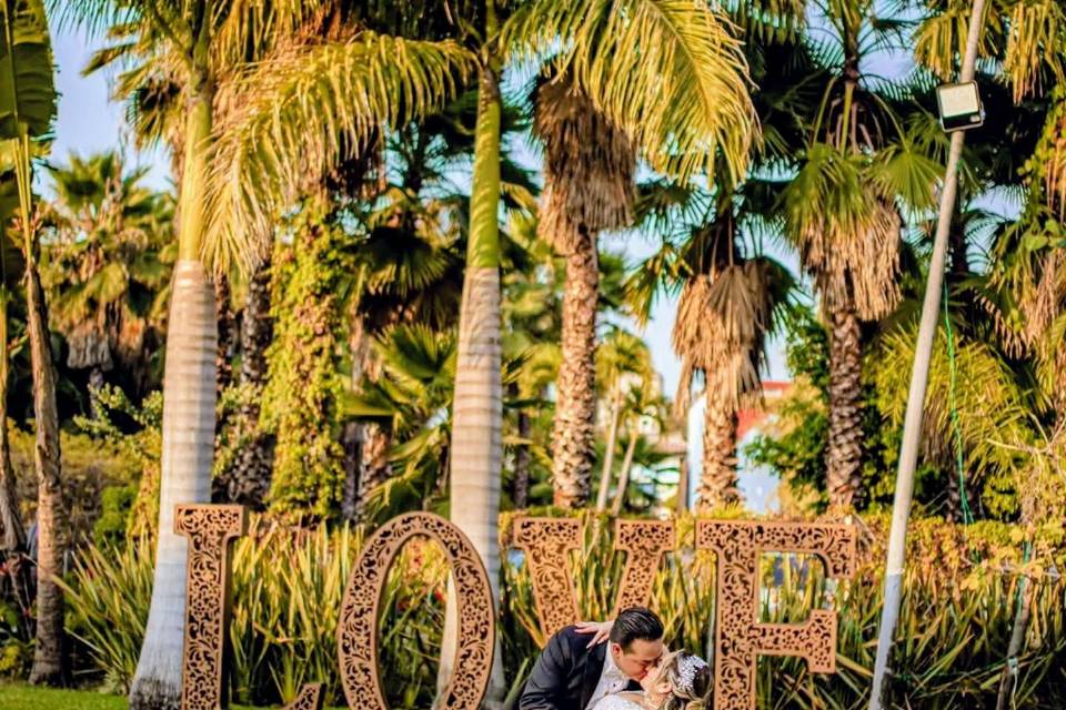 Love love in Rancho San Gaspar
