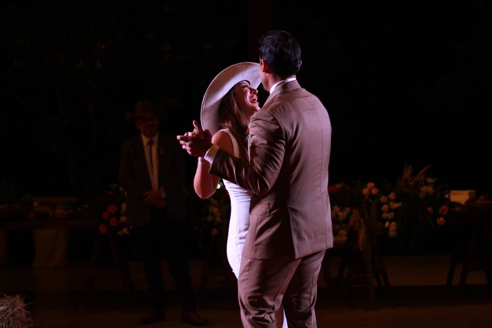 Primer baile de los novios