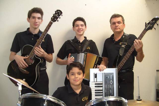 Grupo Musical Crisánju