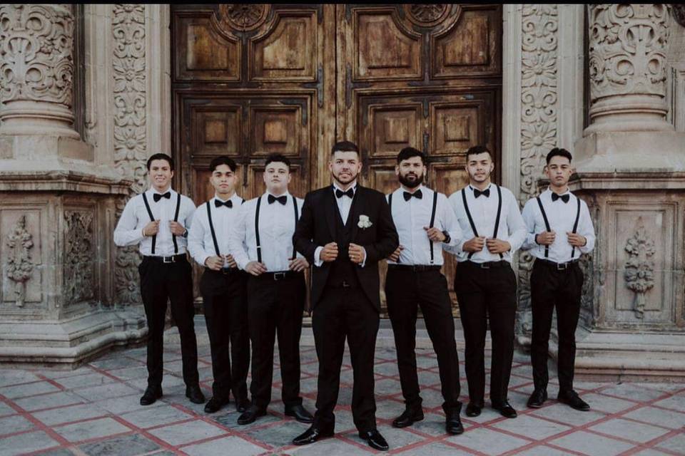 Traje para el novio y padrinos