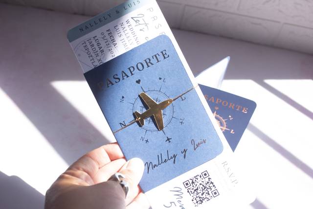 Travel inspired invitation