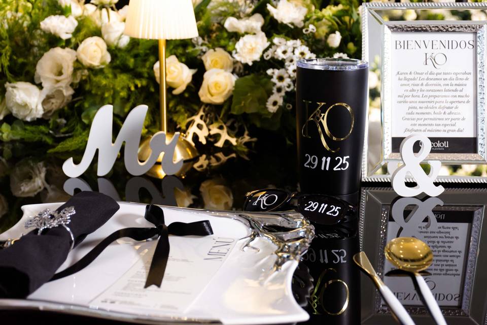 Wedding black