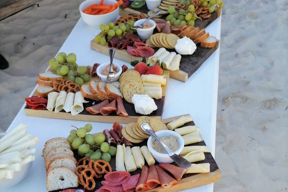 Tabla de quesos y carnes