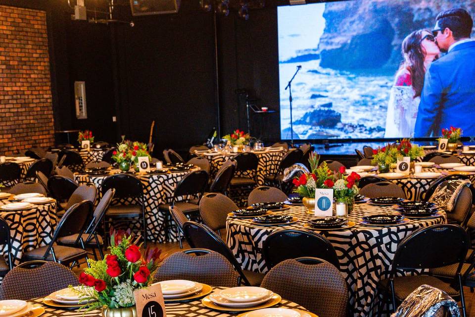 Salón con pantalla led