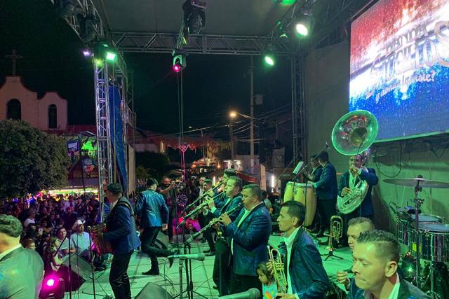 Banda saucillos