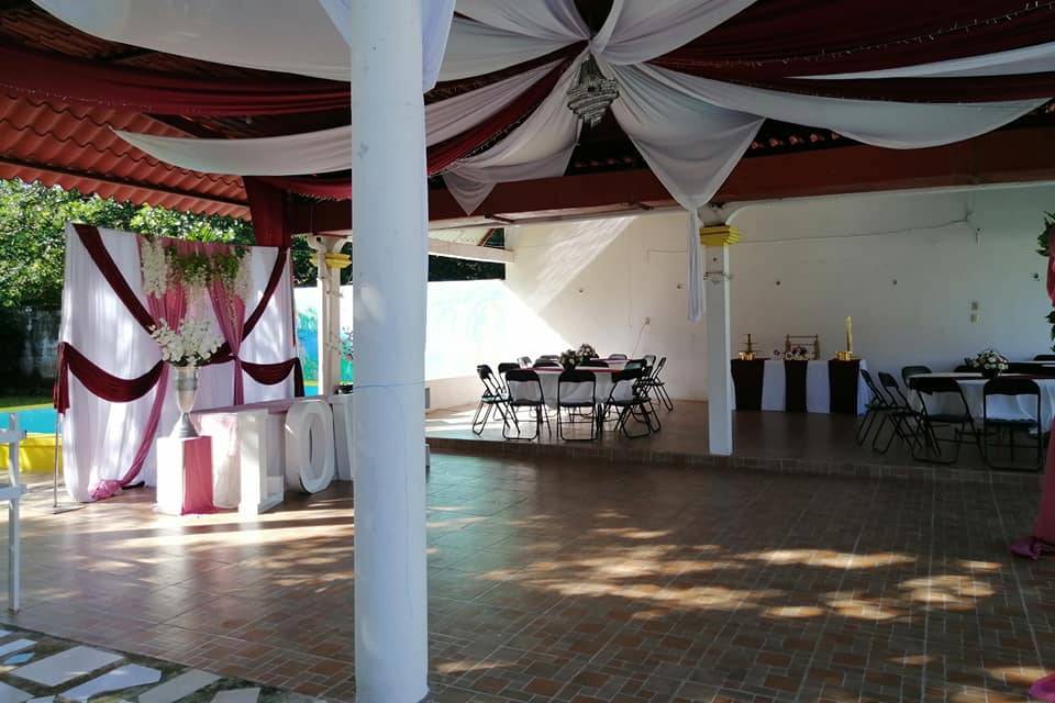 Sala de Fiestas Kuxhul Há