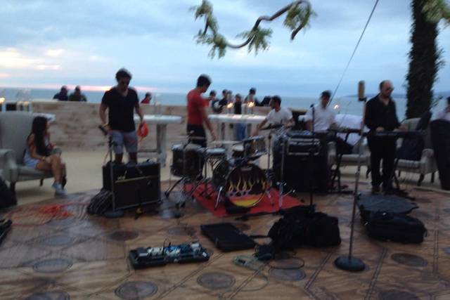 Backline