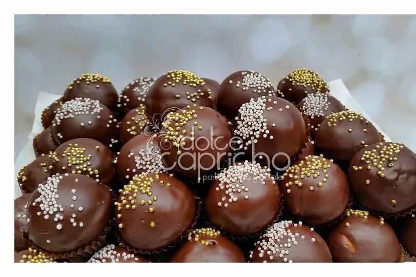 Cake balls