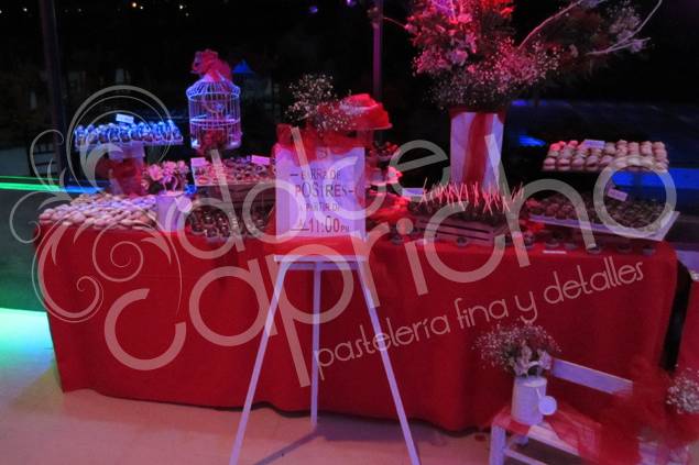 Mesa de postres para boda