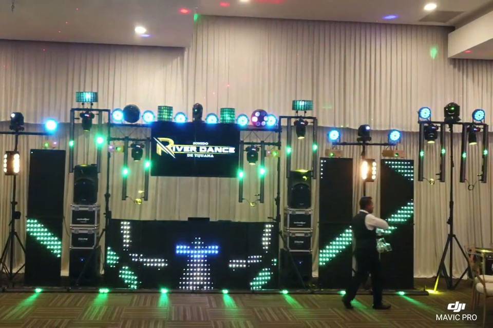 Sonido River Dance de Tijuana